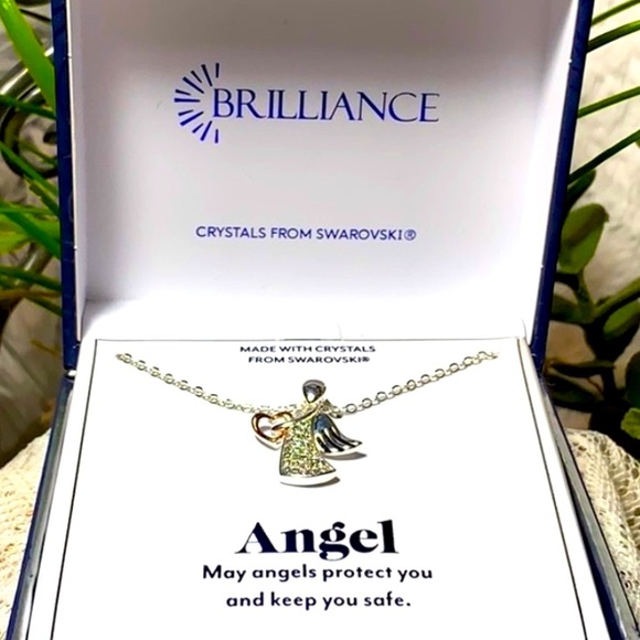 Brilliance Angel heart necklace Silver NIB Swarovski Crystals - Picture 3 of 4